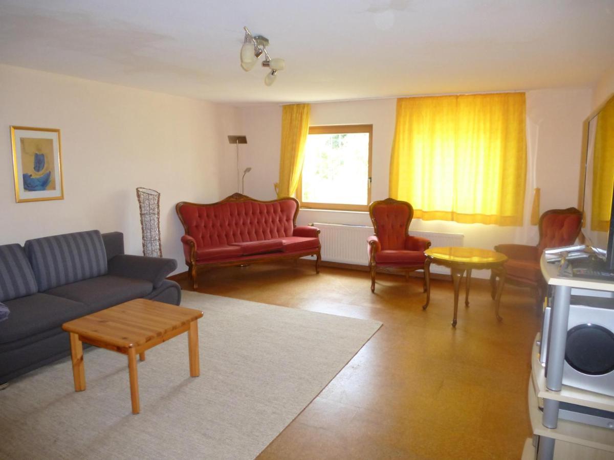 Ferienwohnung Jung Im Johannisborn Саарбург Екстер'єр фото